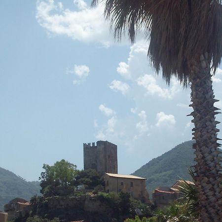 Al Fakhar Ficarra Exterior foto