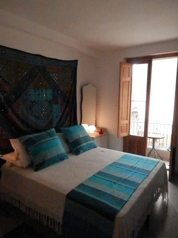 Al Fakhar Ficarra Quarto foto